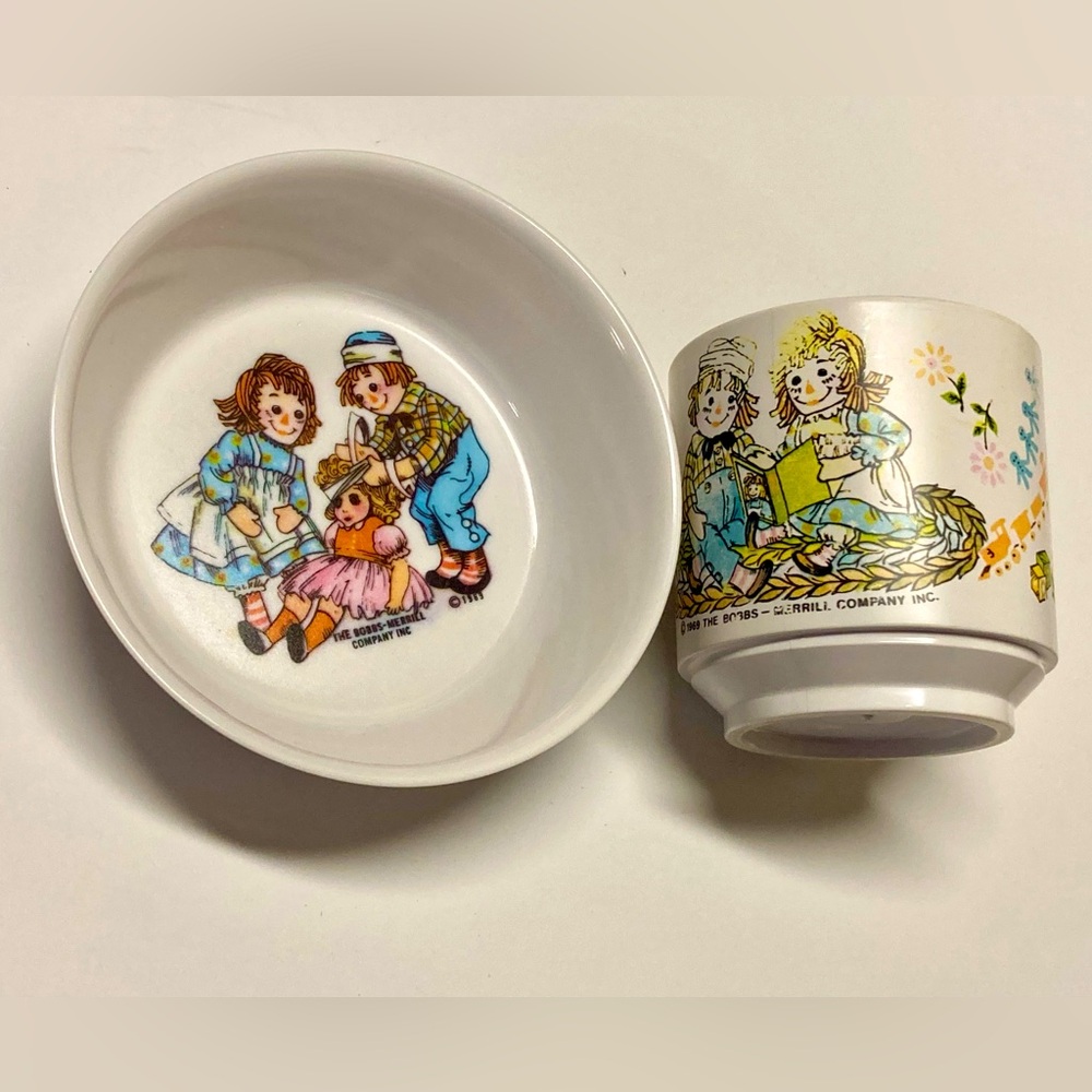 Vintage 1969 Raggedy Ann Plastic Cup & Saucer Set. READ Description!! Oneida.